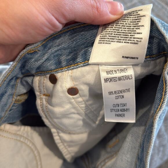 Agolde Button Fly Parker Distressed Denim Jean Shorts Size 24 Waist - Picture 8 of 8